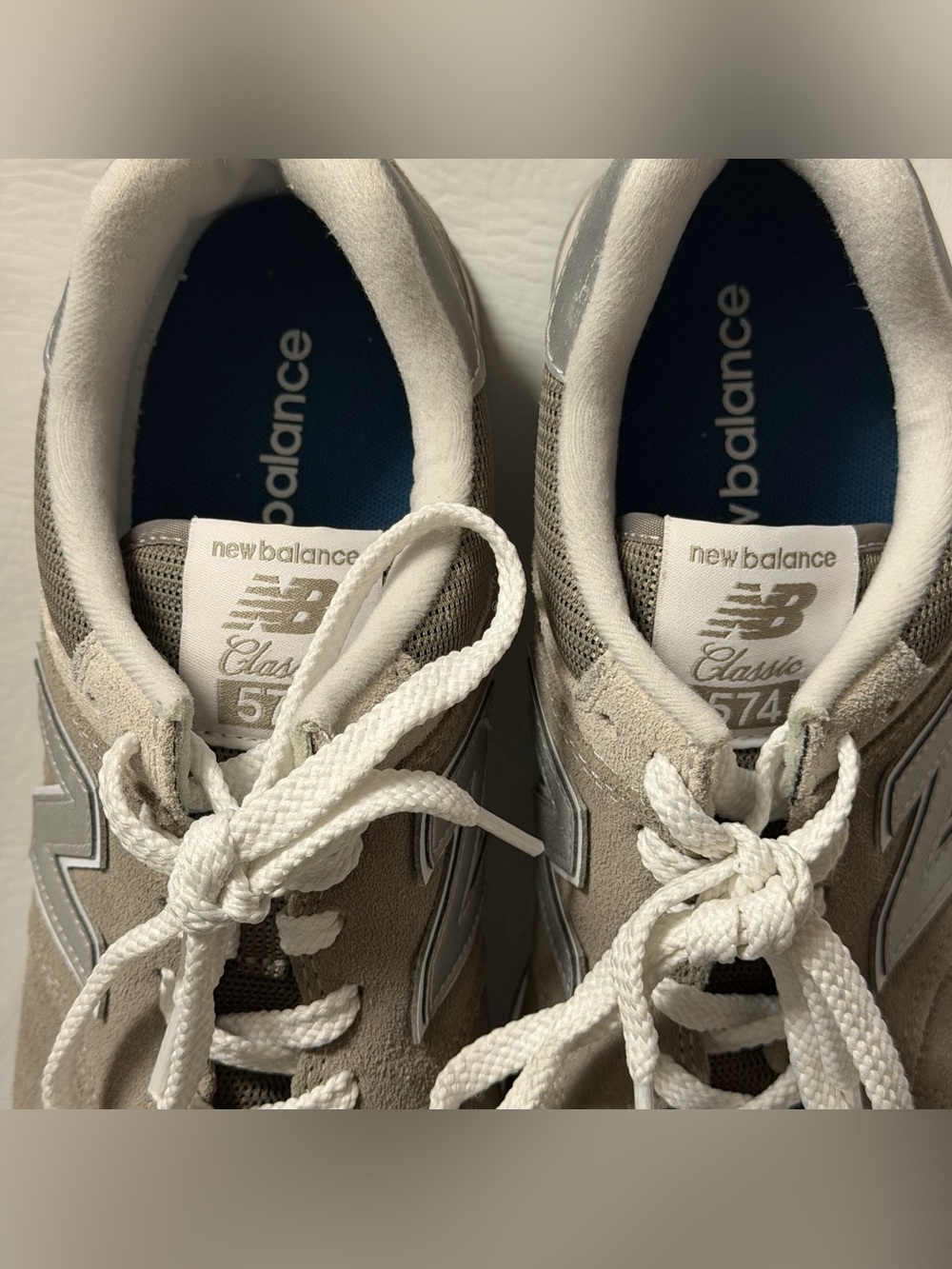 New Balance® (Women's Sz 9.5B)
574 Core Sneakers in Grey/NB
White - Picture 8 of 11